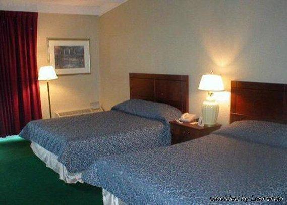 Rodeway Inn Greenfield Bilik gambar